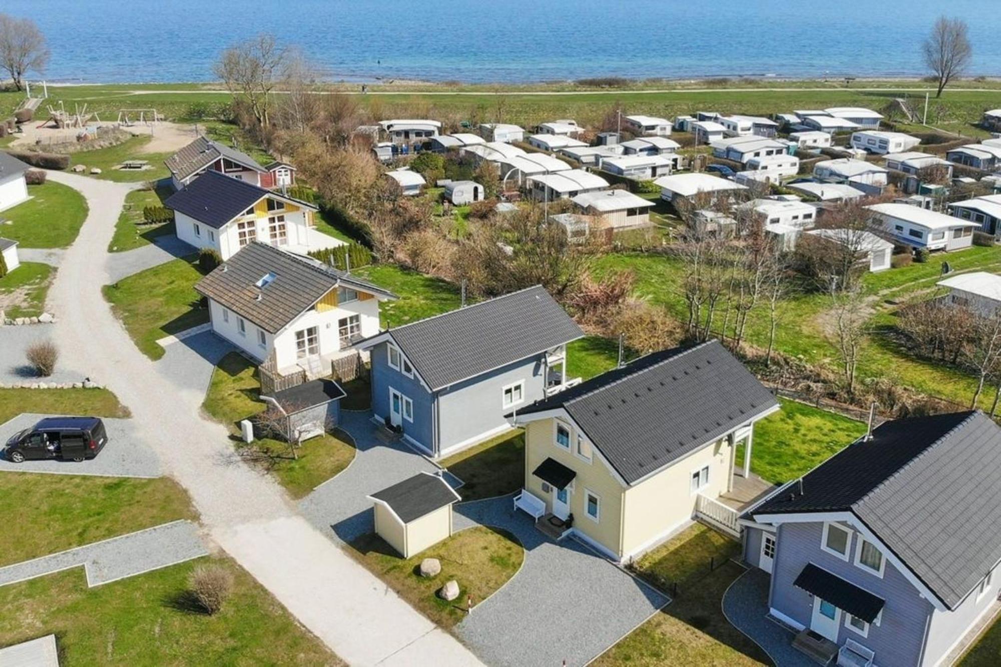 Seepark Suessau Ferienhaus Seerose 3 Extérieur photo